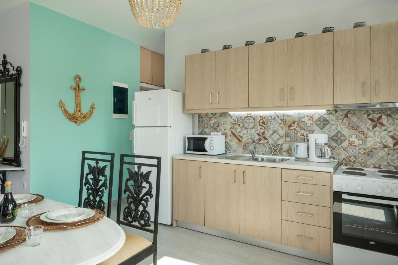 Sea Breeze Apartments Колимвари Екстериор снимка