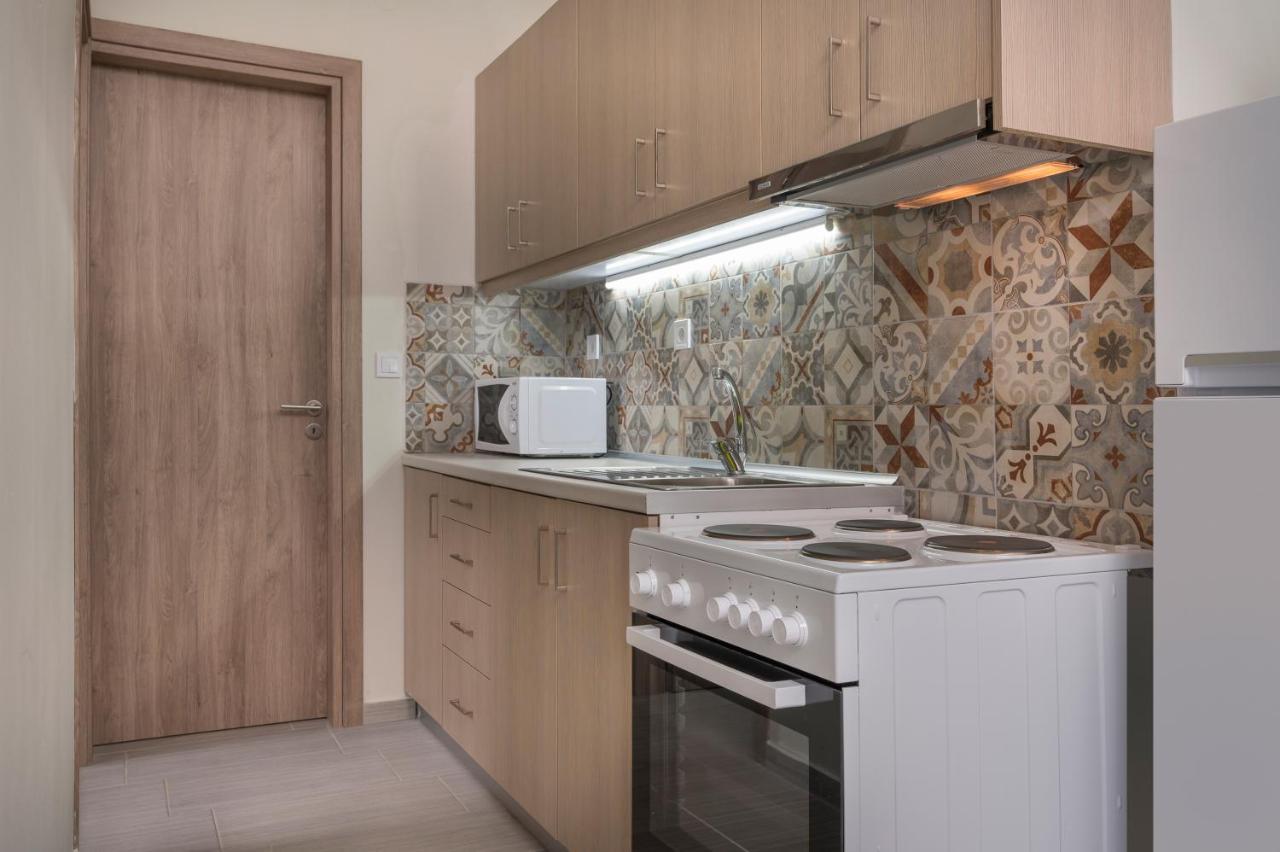 Sea Breeze Apartments Колимвари Екстериор снимка