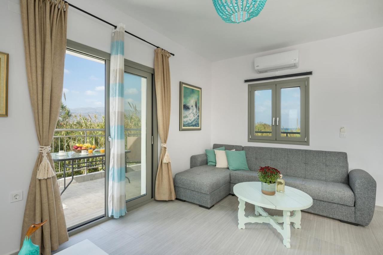 Sea Breeze Apartments Колимвари Екстериор снимка